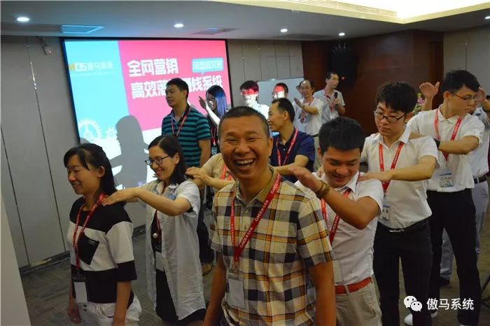 李保天課程學(xué)習(xí)現(xiàn)場(chǎng) 李保天課程學(xué)習(xí)現(xiàn)場(chǎng)